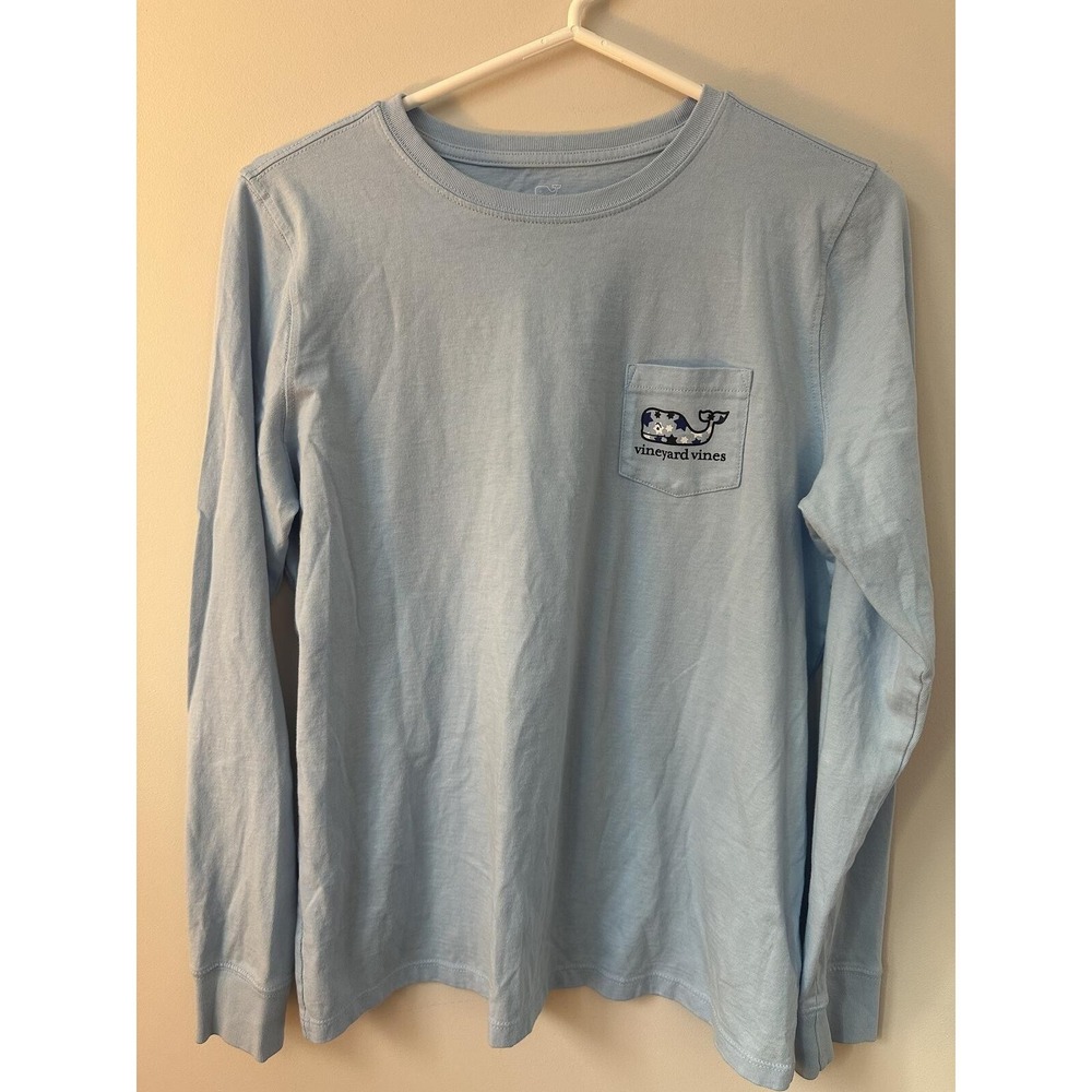 Vineyard‎ Vines Women's Hanukkah Icons Medium Long-Sleeve Pocket Tee